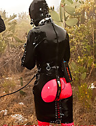 Full day in rubber, pic 2